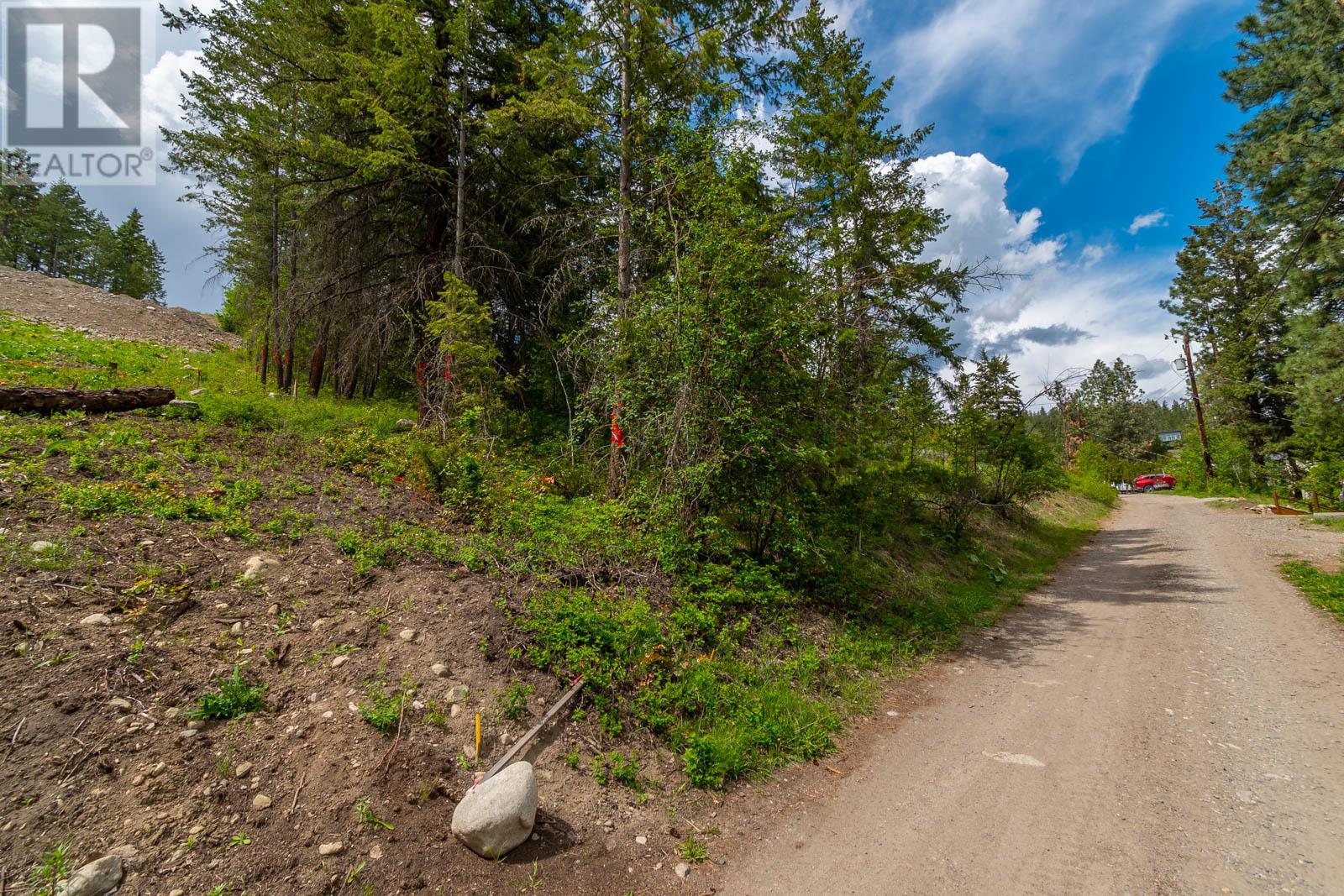  10665 Westshore Road, Vernon