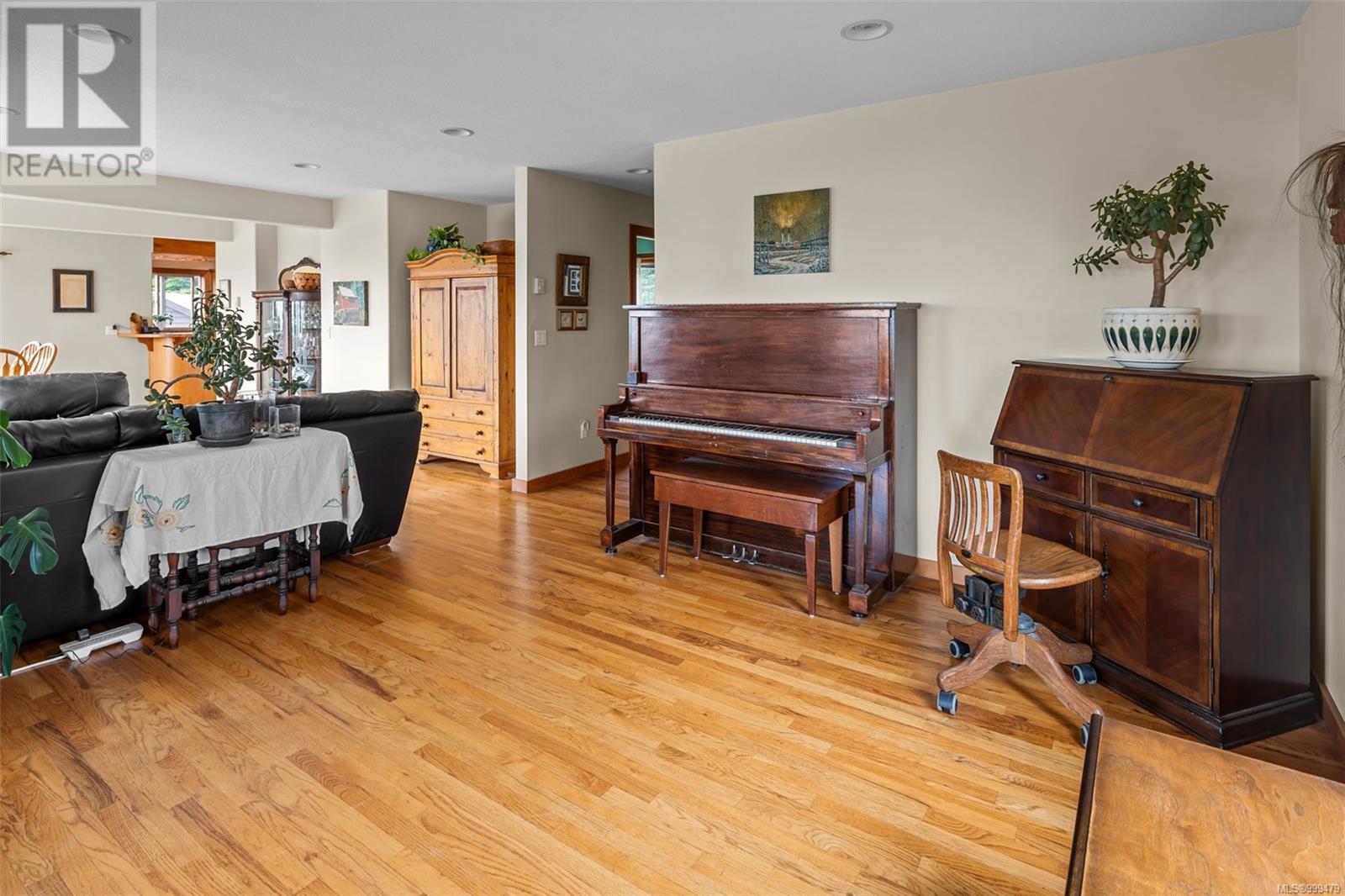  8750 West Coast Road, Sooke