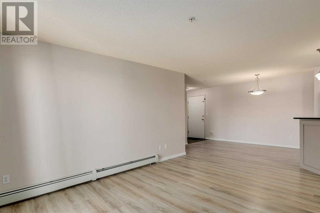 505 Railway Street West, Cochrane