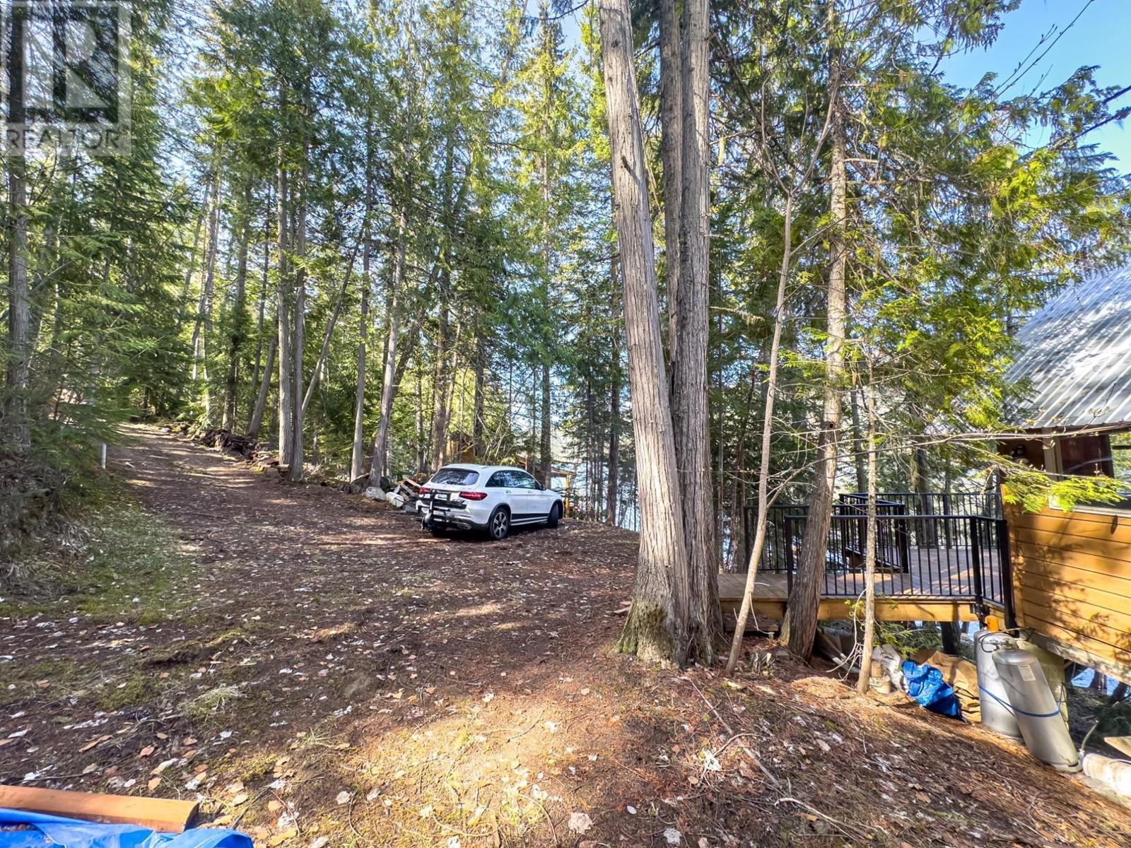Photo 10 of 5305 East Barriere Fsr Lake, Barriere BC