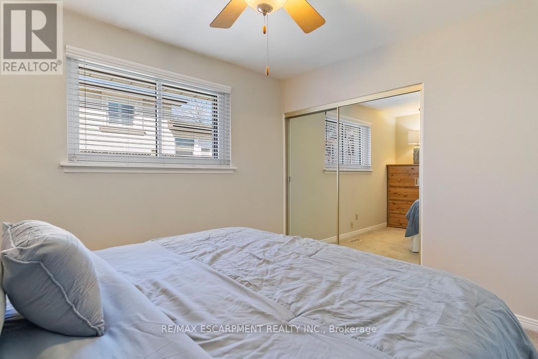 Photo 20 of 1257 Hillview Crescent, Oakville ON