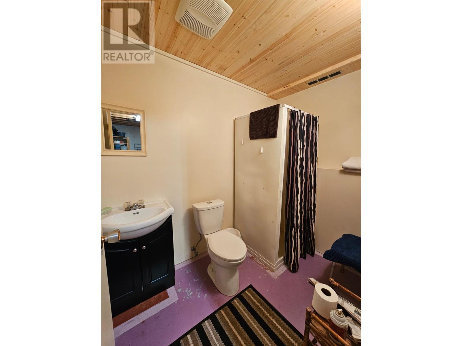 Photo 15 of 148 Birch Avenue, Tumbler Ridge BC