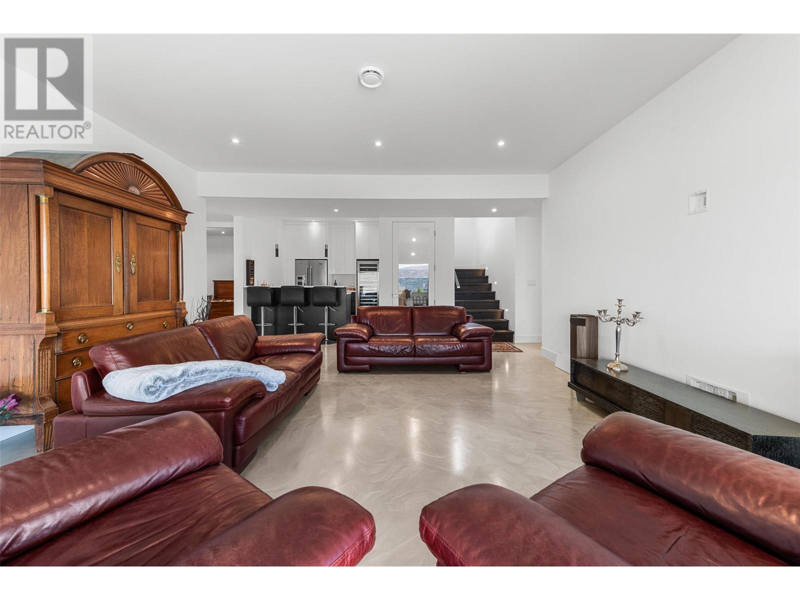 2805 Aikins Loop, Naramata