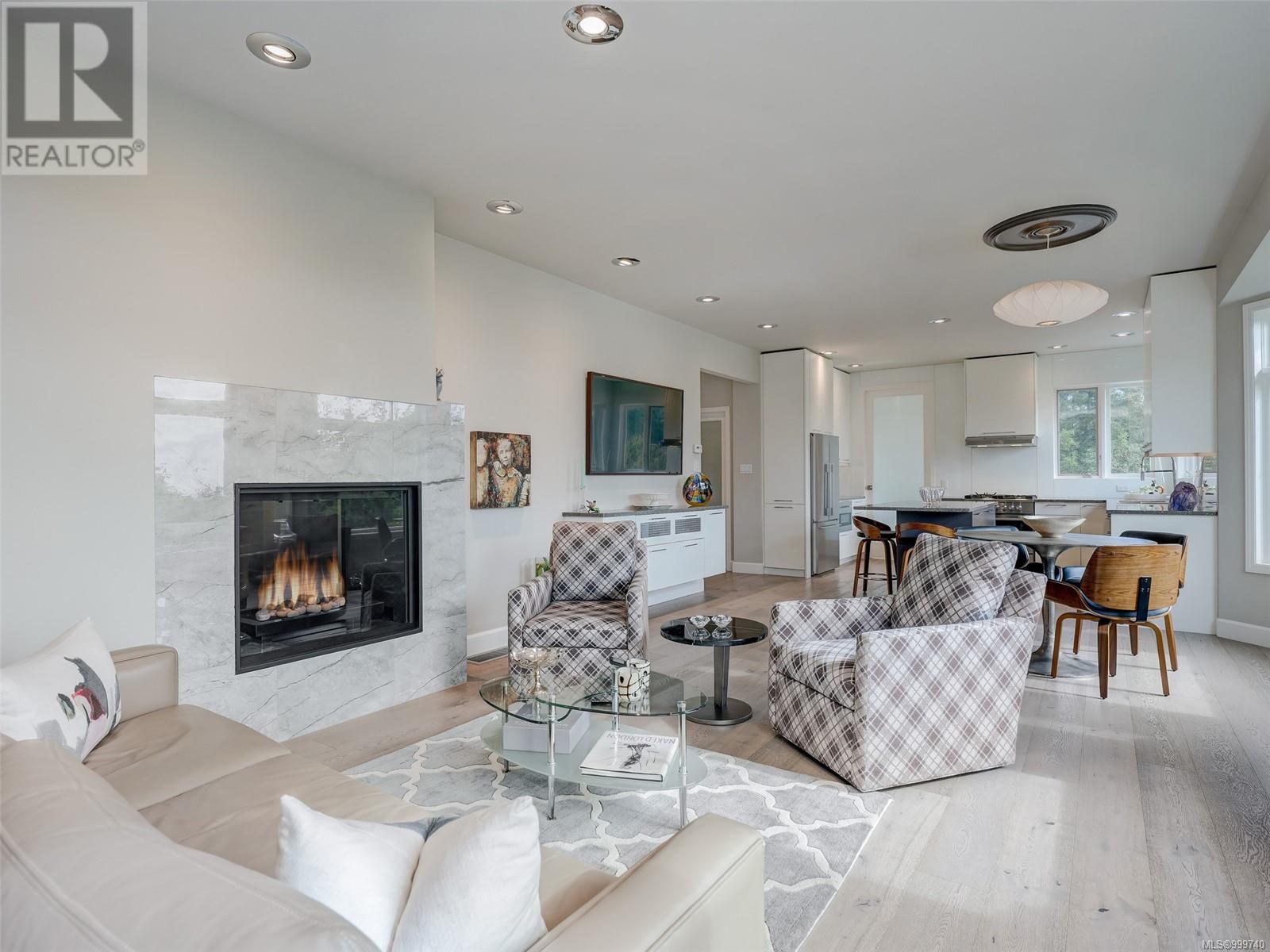 1345 Readings Dr, North Saanich