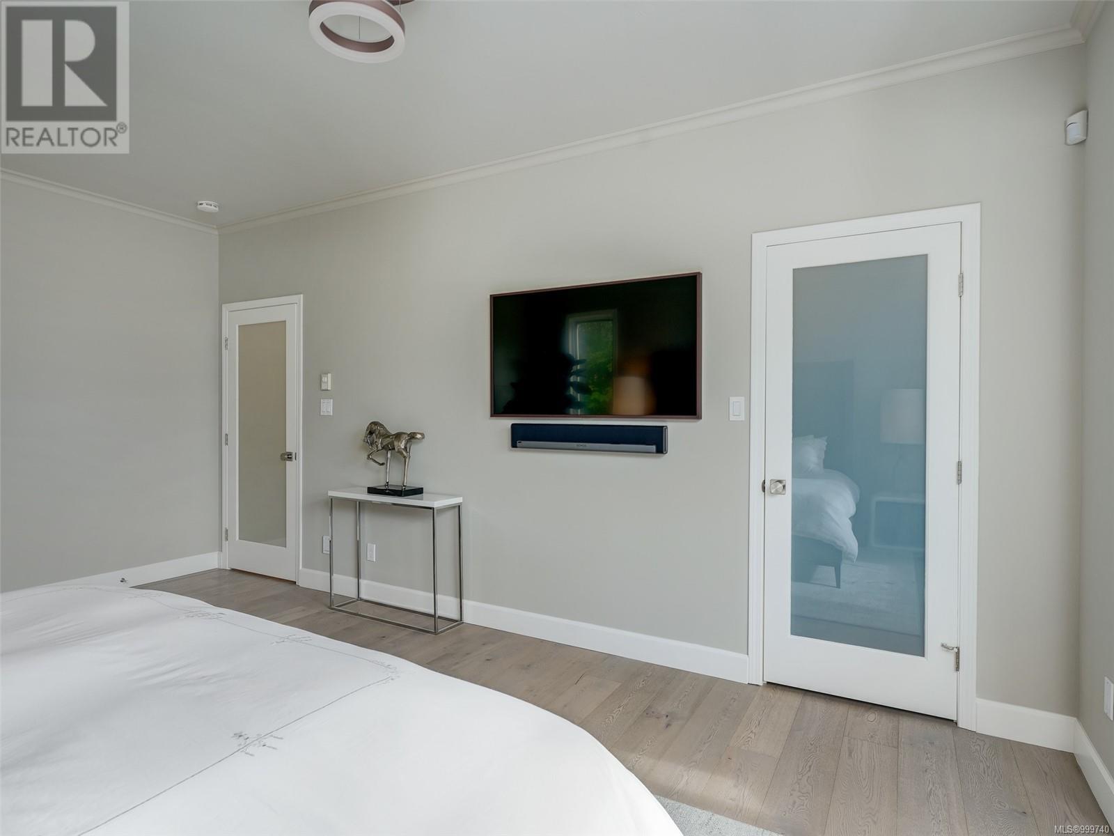1345 Readings Dr, North Saanich