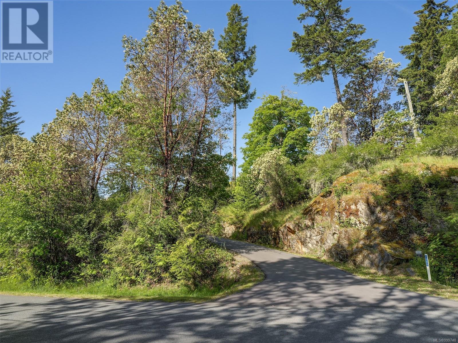 1345 Readings Dr, North Saanich