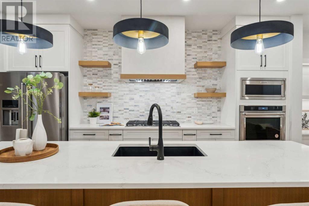 Single Family House for Sale in   Avenue NW Montgomery Calgary 