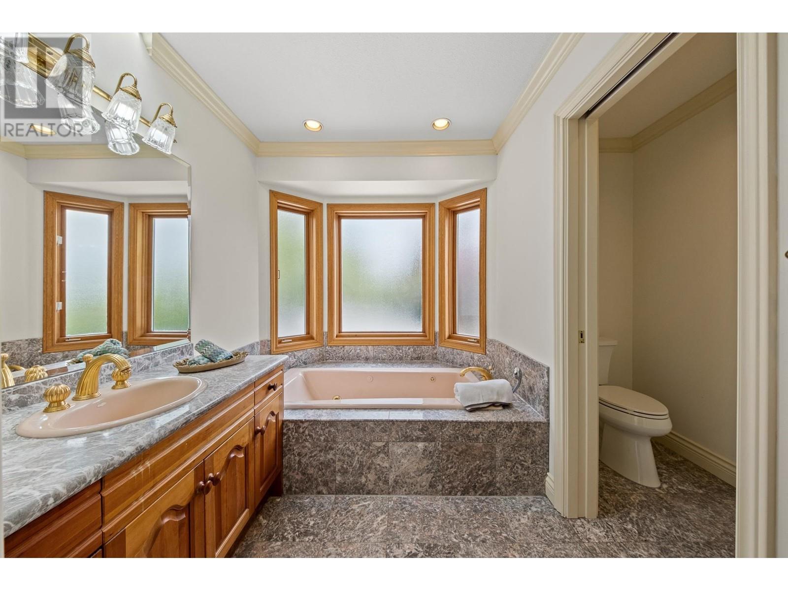 1255 DEVONSHIRE CRESCENT, Vancouver real estate listing R2999218