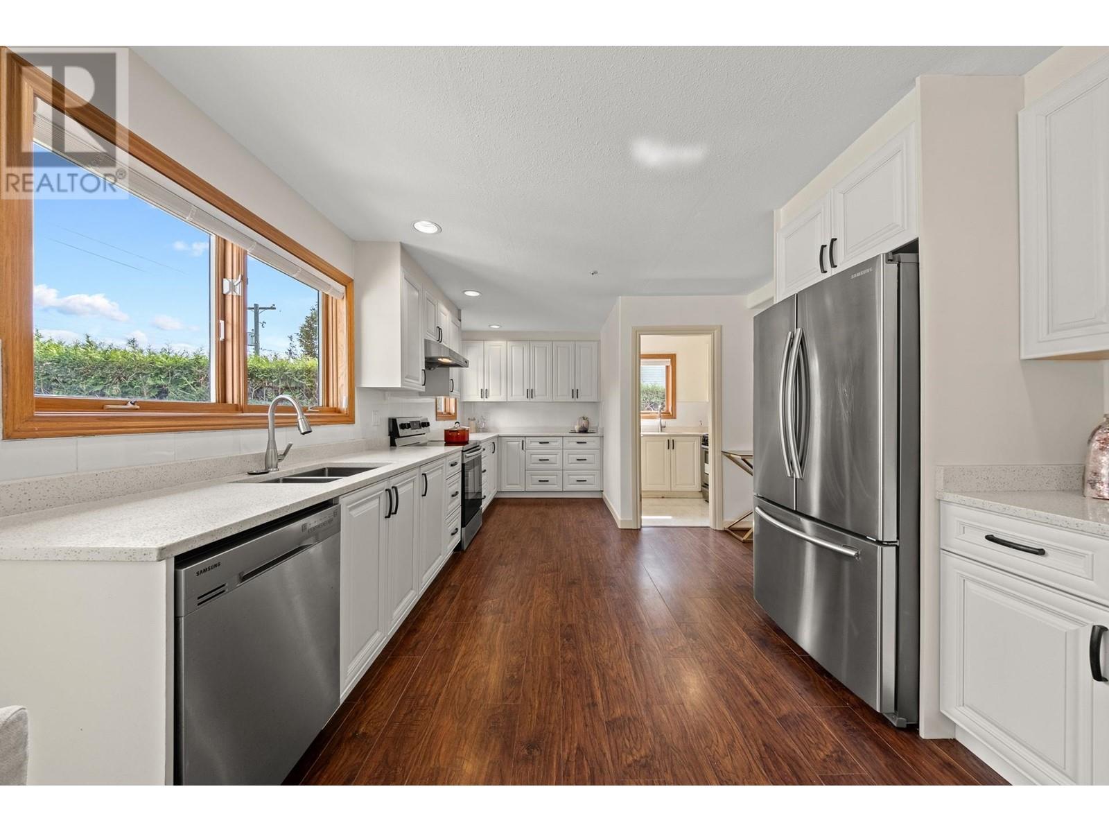 1255 DEVONSHIRE CRESCENT, Vancouver real estate listing R2999218