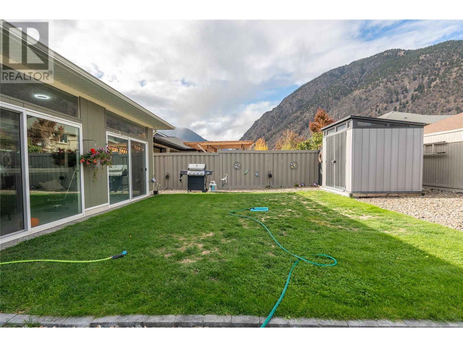 Photo 28 of 324 K View Crescent, Keremeos BC