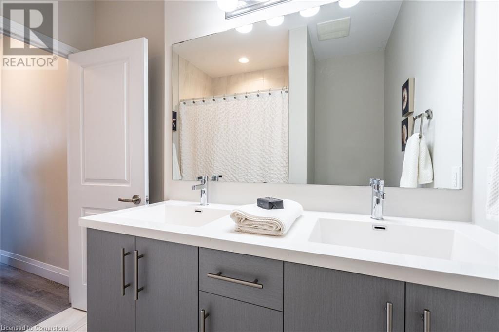 Photo 16 of 1 Redfern Avenue Unit 441, Hamilton ON