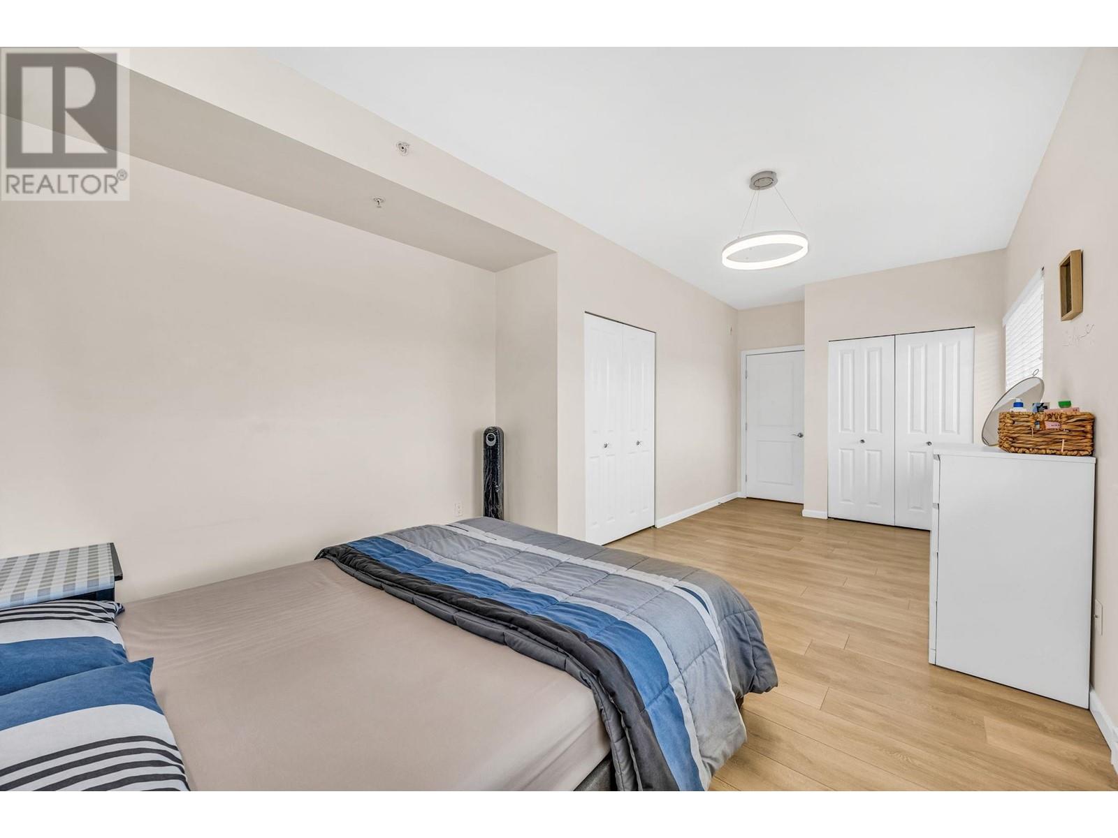 Photo 12 of 306 22363 Selkirk Avenue, Maple Ridge BC