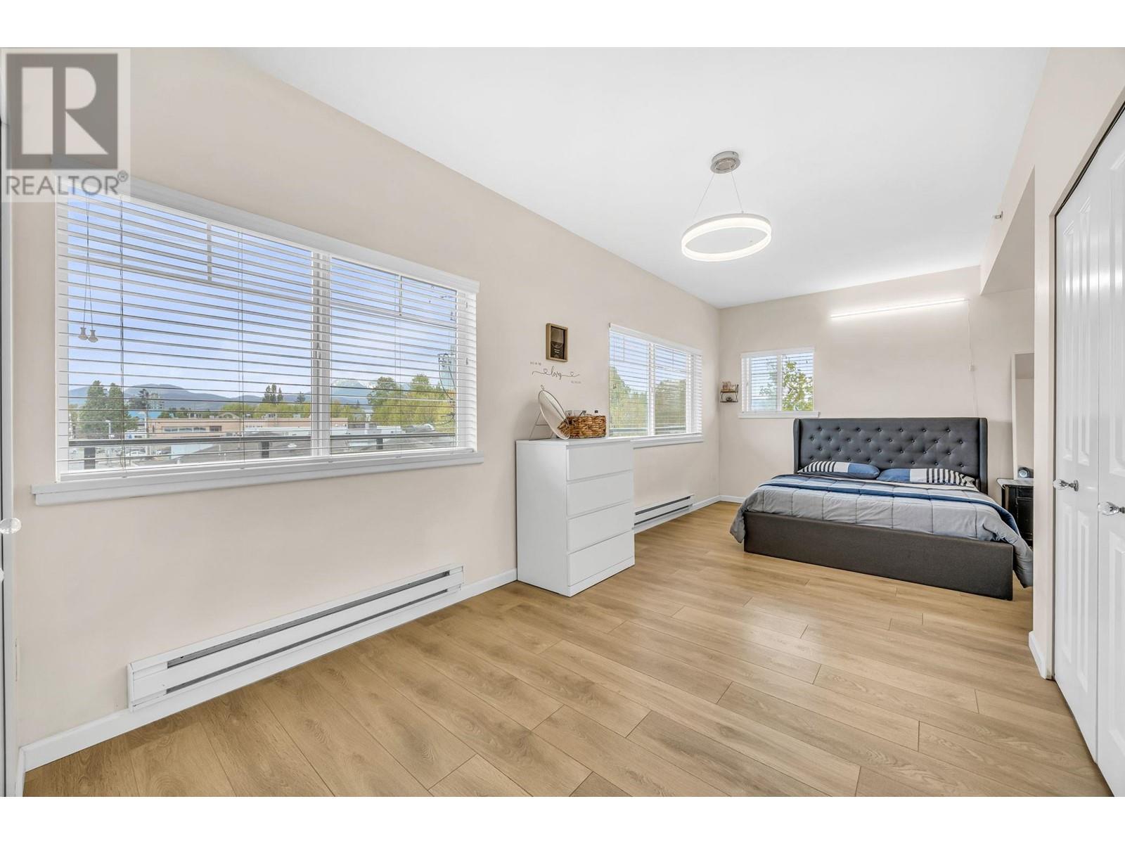 Photo 8 of 306 22363 Selkirk Avenue, Maple Ridge BC