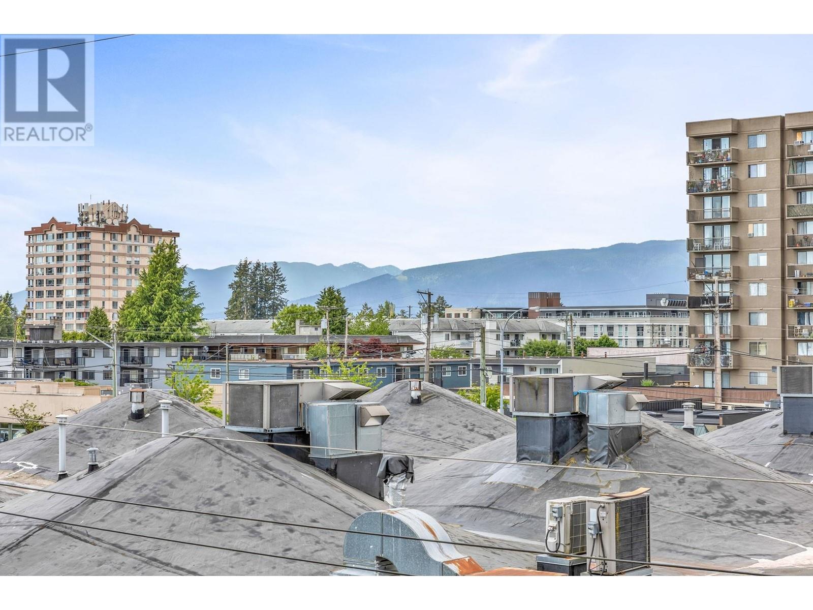 Photo 18 of 306 22363 Selkirk Avenue, Maple Ridge BC