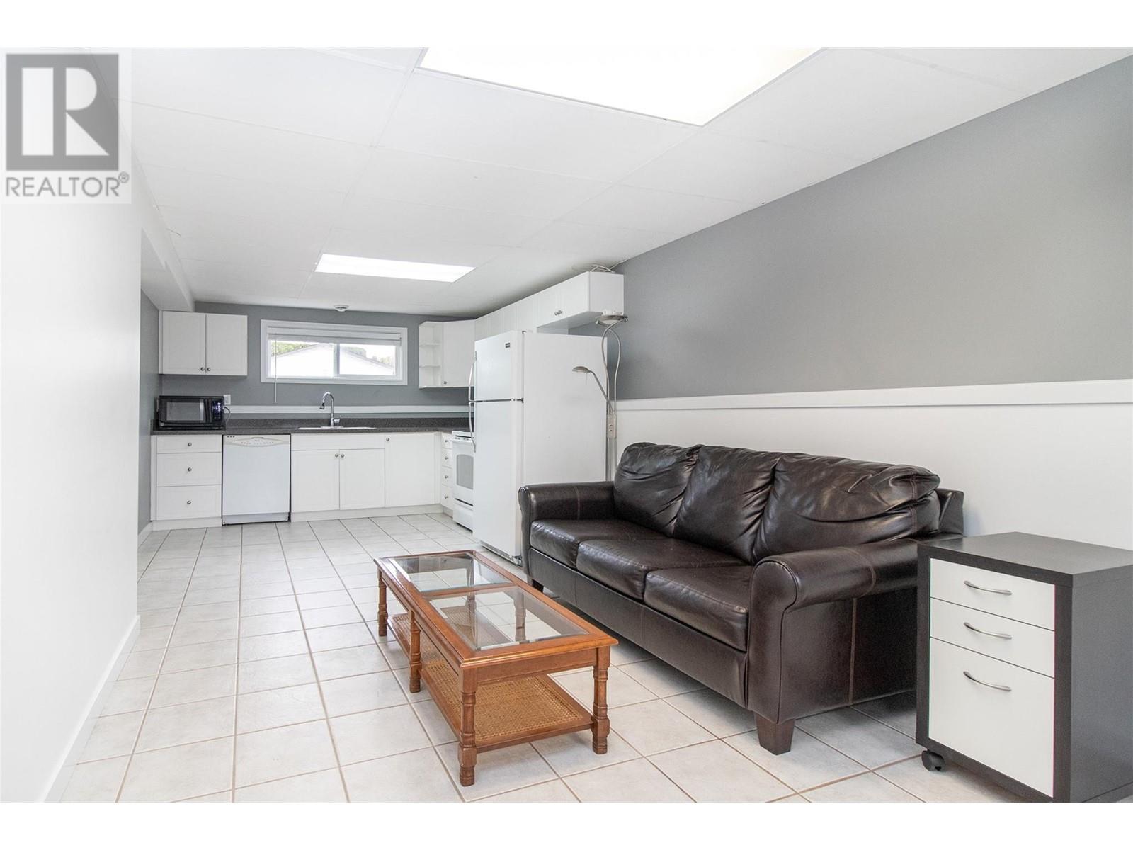  1310 Mary Court, Kelowna
