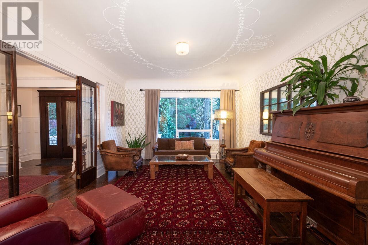 Photo 7 of 1859 Napier Street, Vancouver BC