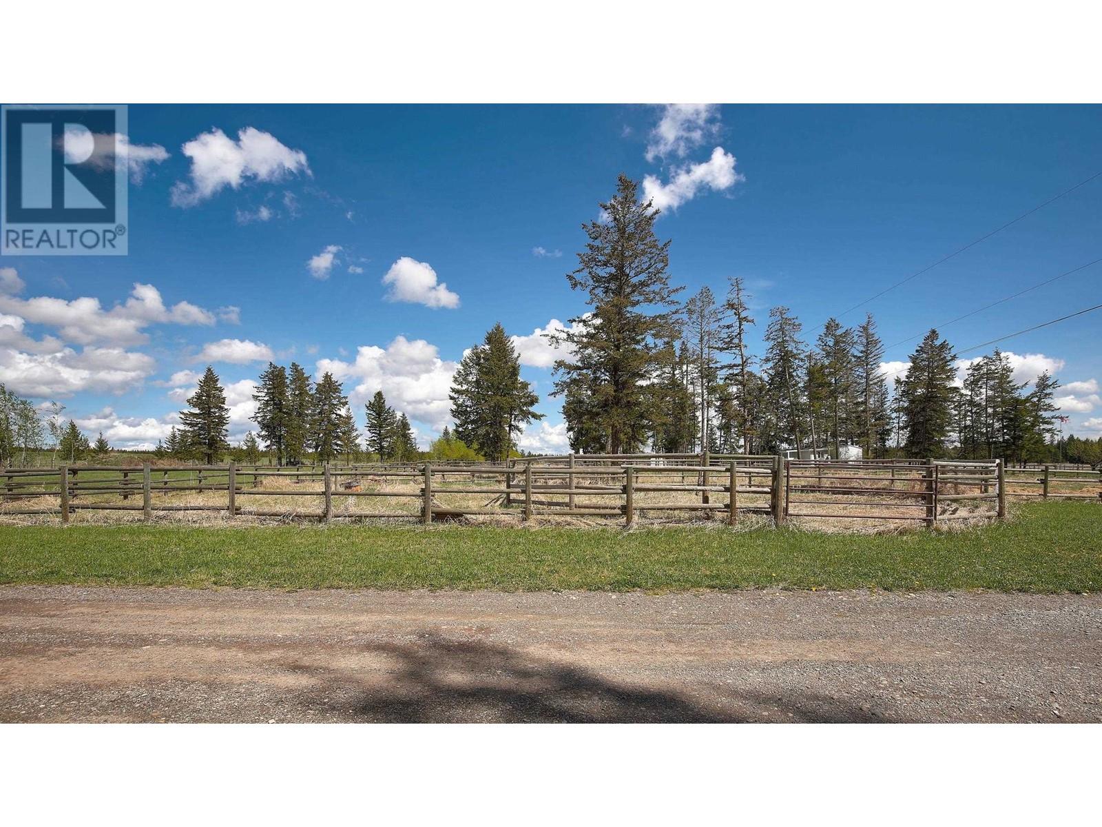 2184 ENNS ROAD, Williams Lake
