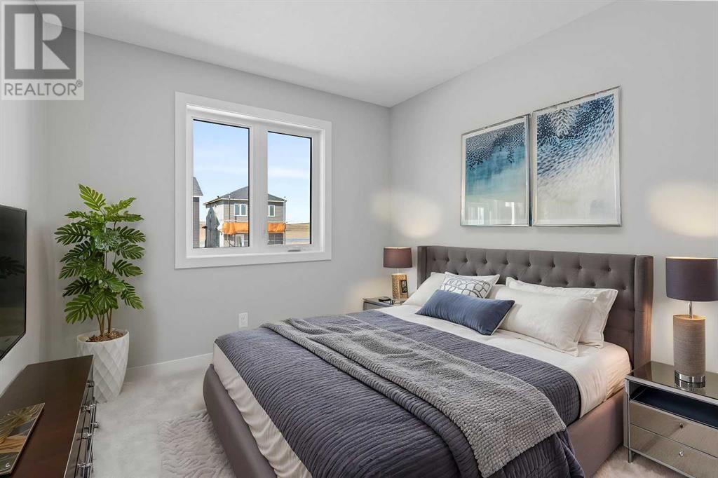 Single Family House for Sale in  Amblefield Heights NW Moraine Calgary 