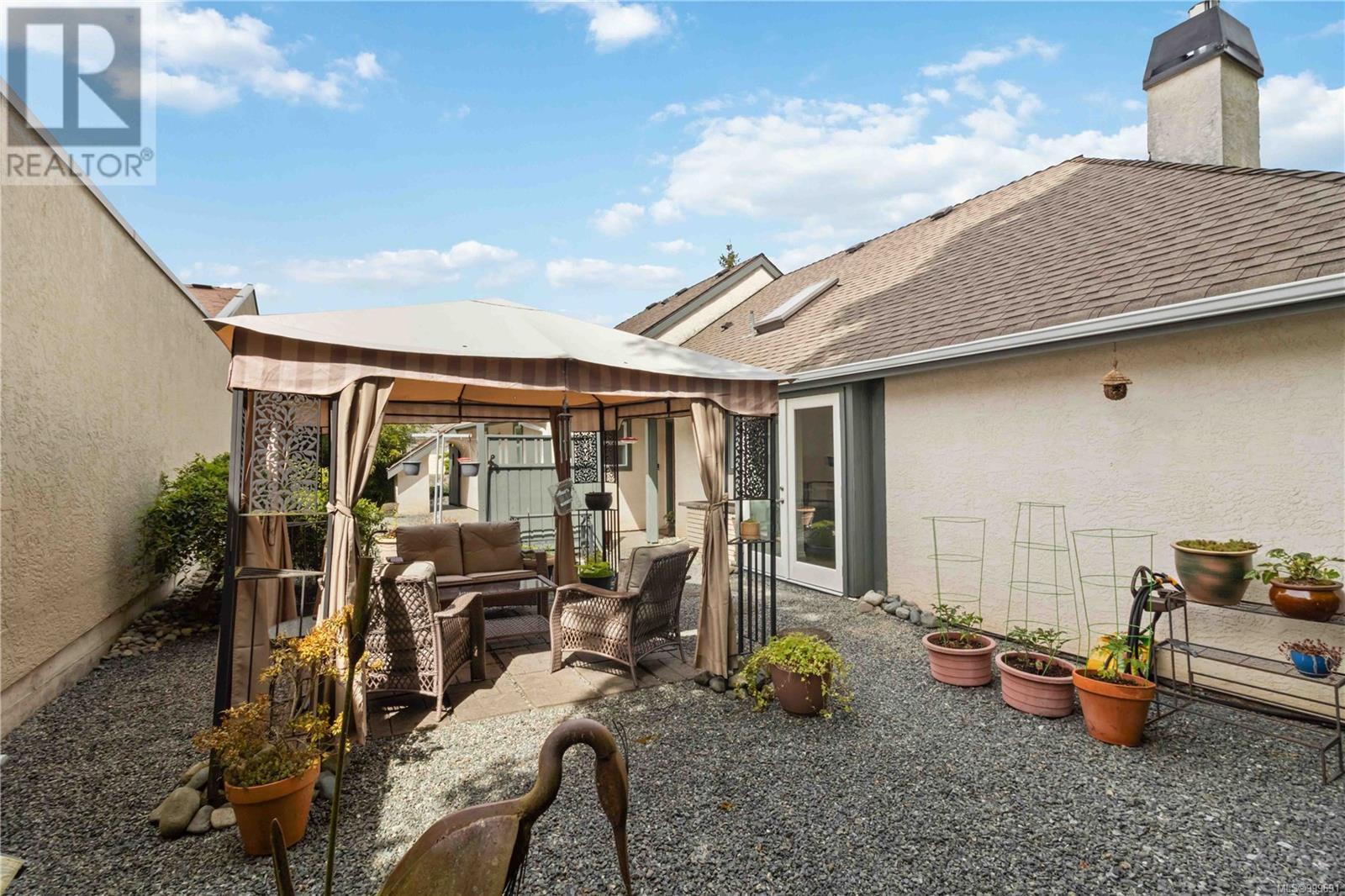  1021 Scottswood Lane, Saanich