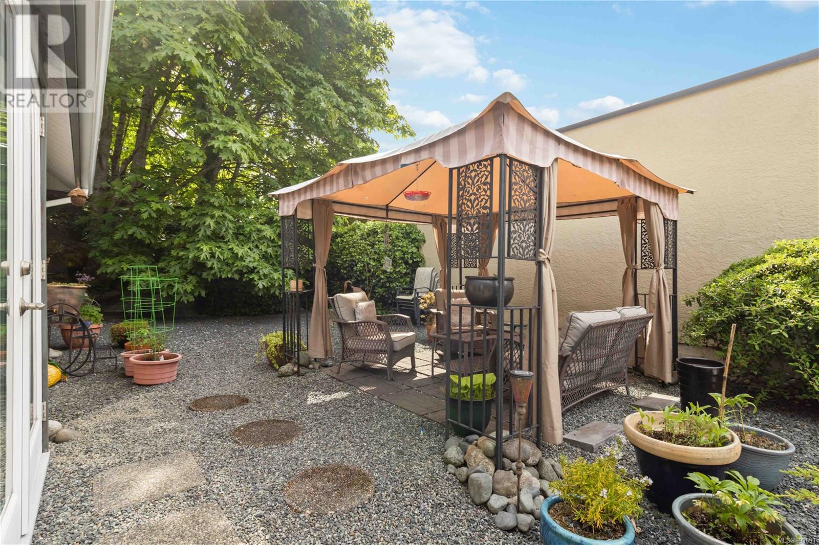  1021 Scottswood Lane, Saanich