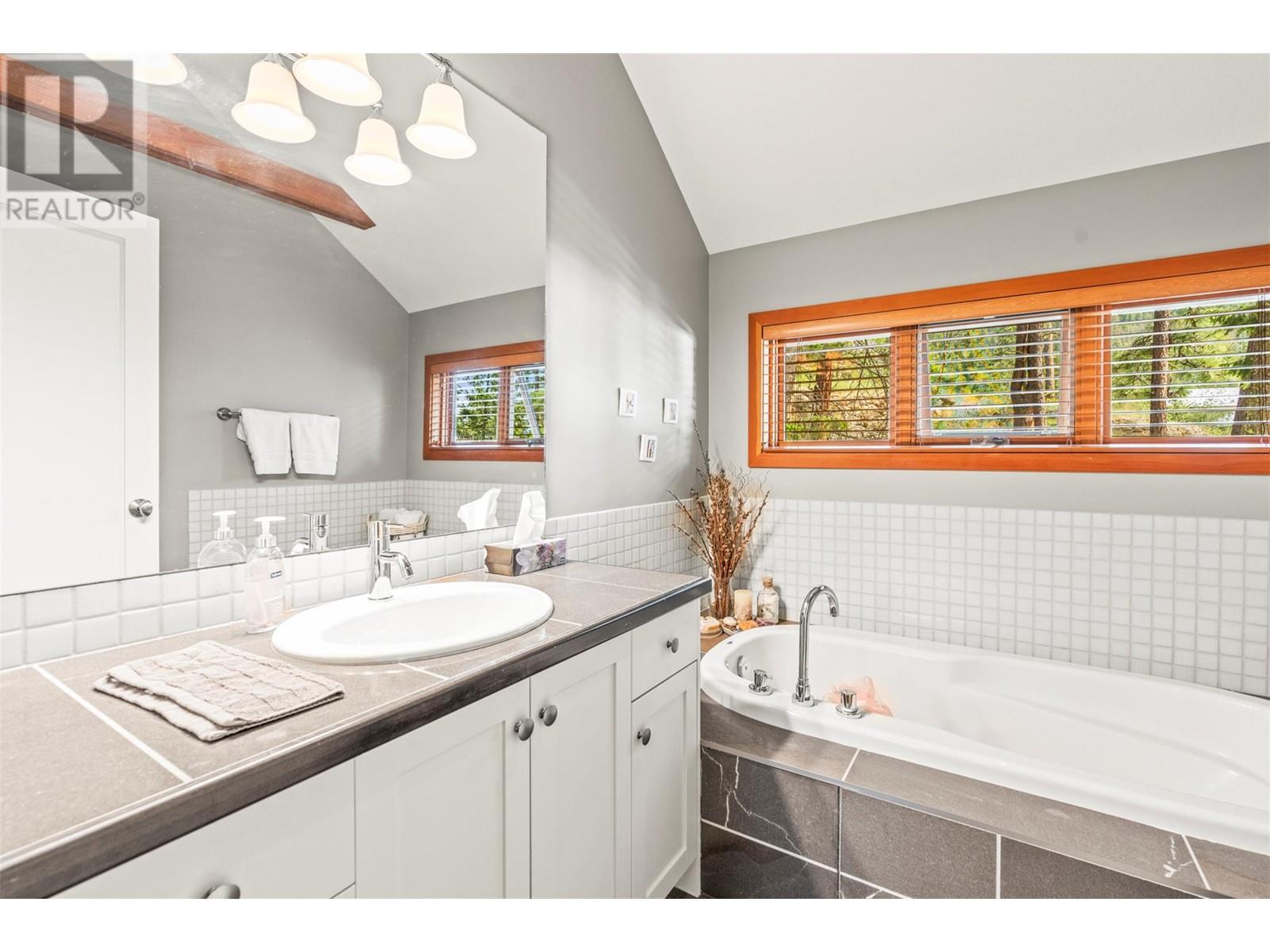 #58 9845 Eastside Road, Vernon