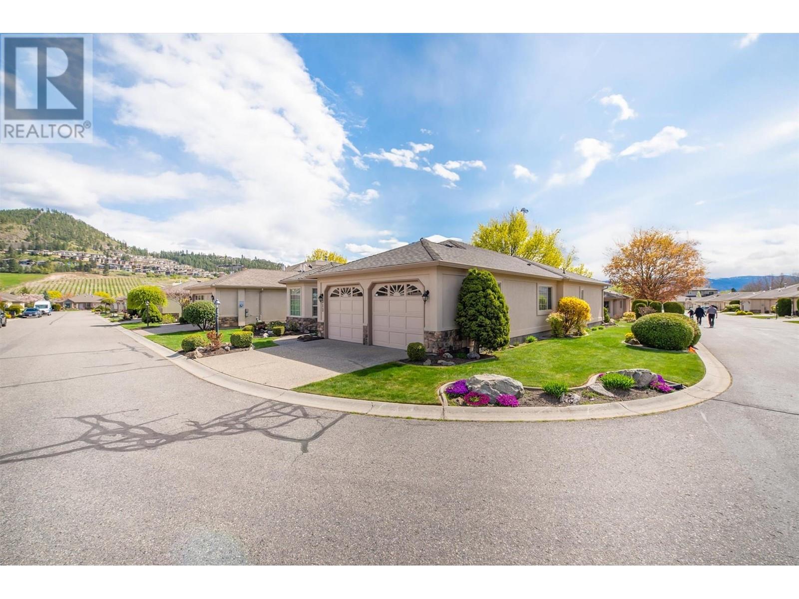 313 595 Yates Road, Kelowna