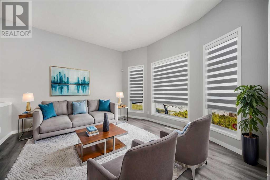 Single Family House 4 Level for Sale in  Everstone Road SW Evergreen Calgary 