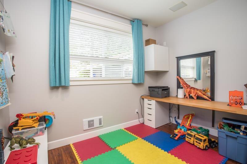 1598 PARKER PLACE, White Rock