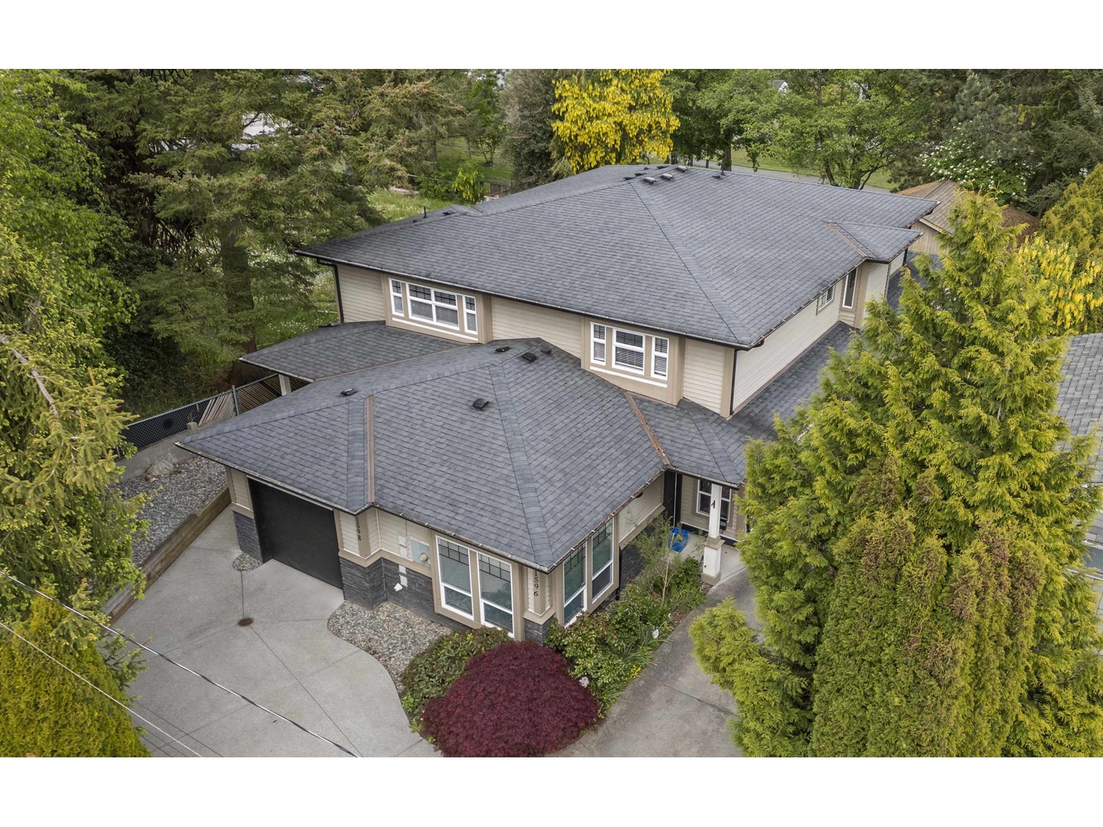 1598 PARKER PLACE, White Rock