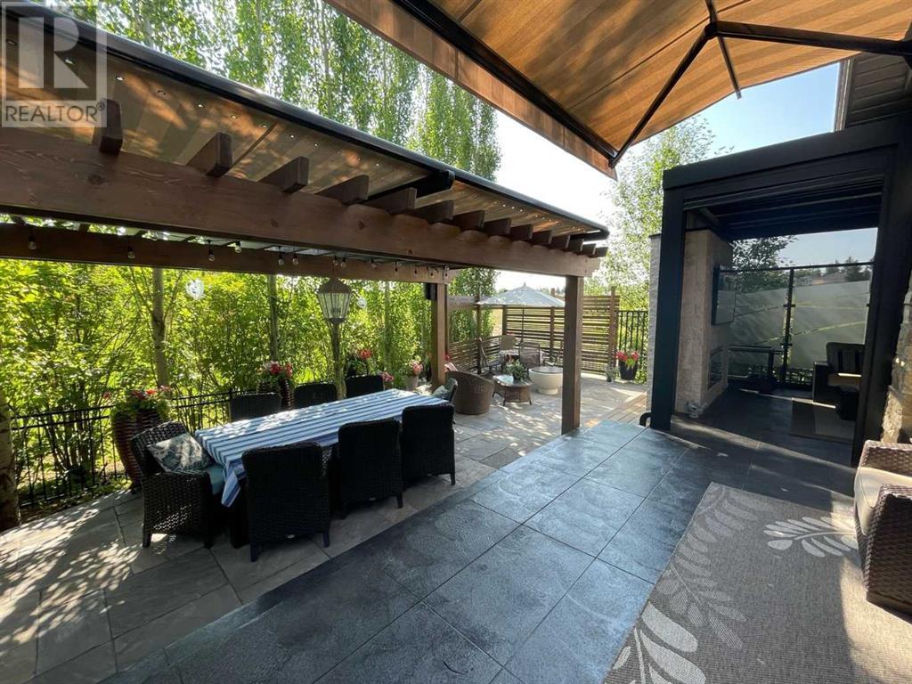 Single Family House Bungalow for Sale in  Shawnee Drive SW Shawnee Slopes Calgary 