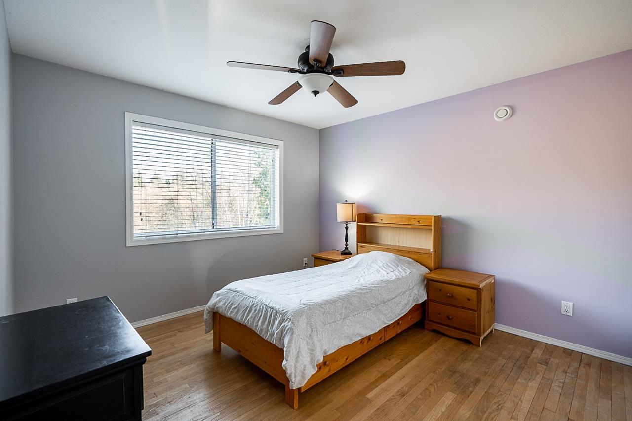 Photo 24 of 4570 Maysfield Crescent, Langley BC