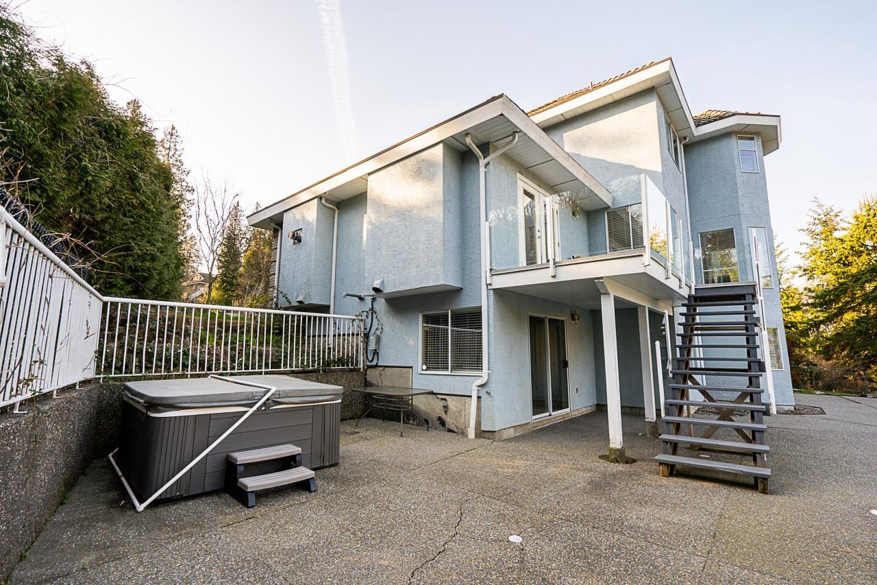 Photo 33 of 4570 Maysfield Crescent, Langley BC