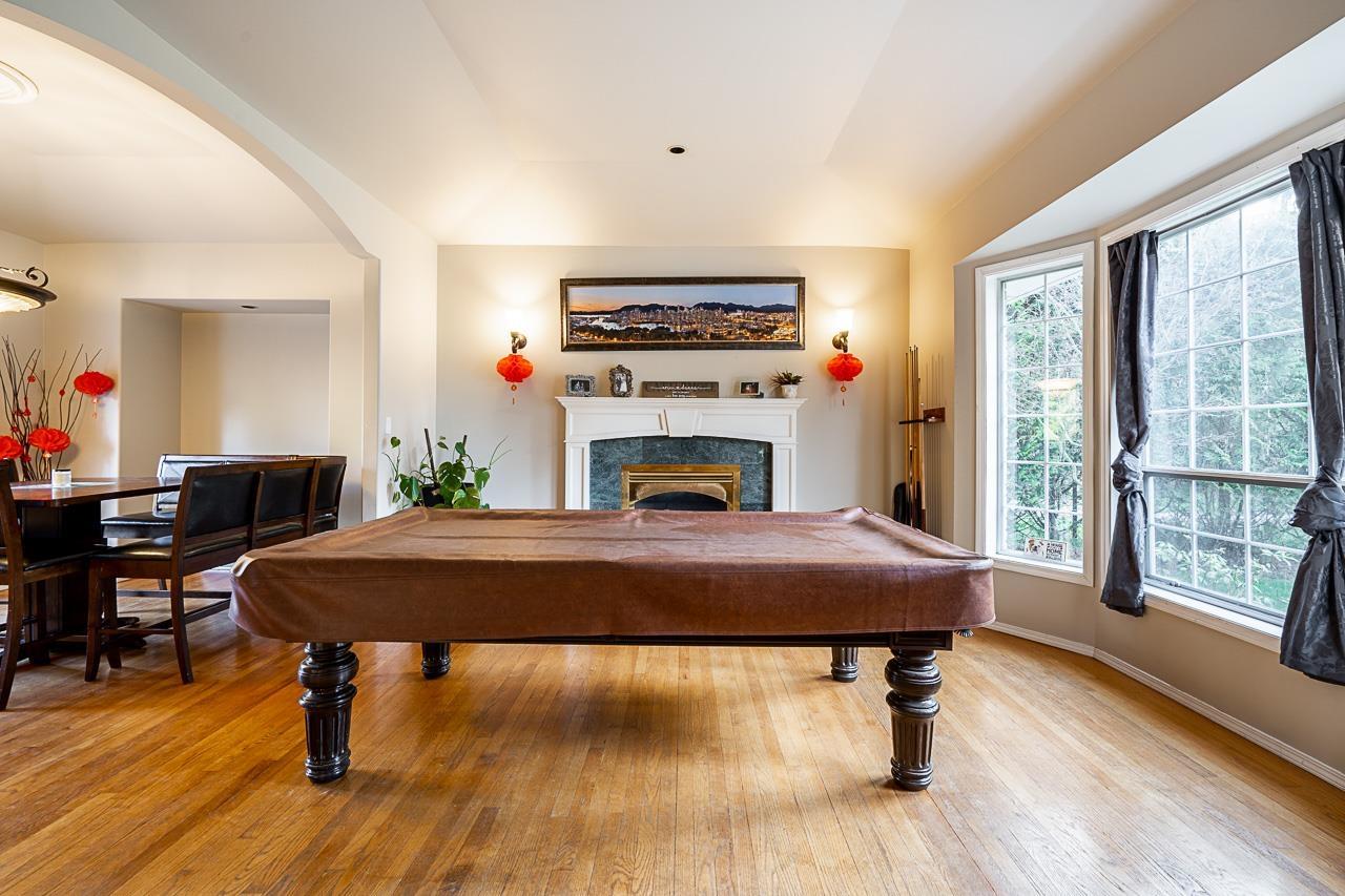 Photo 5 of 4570 Maysfield Crescent, Langley BC