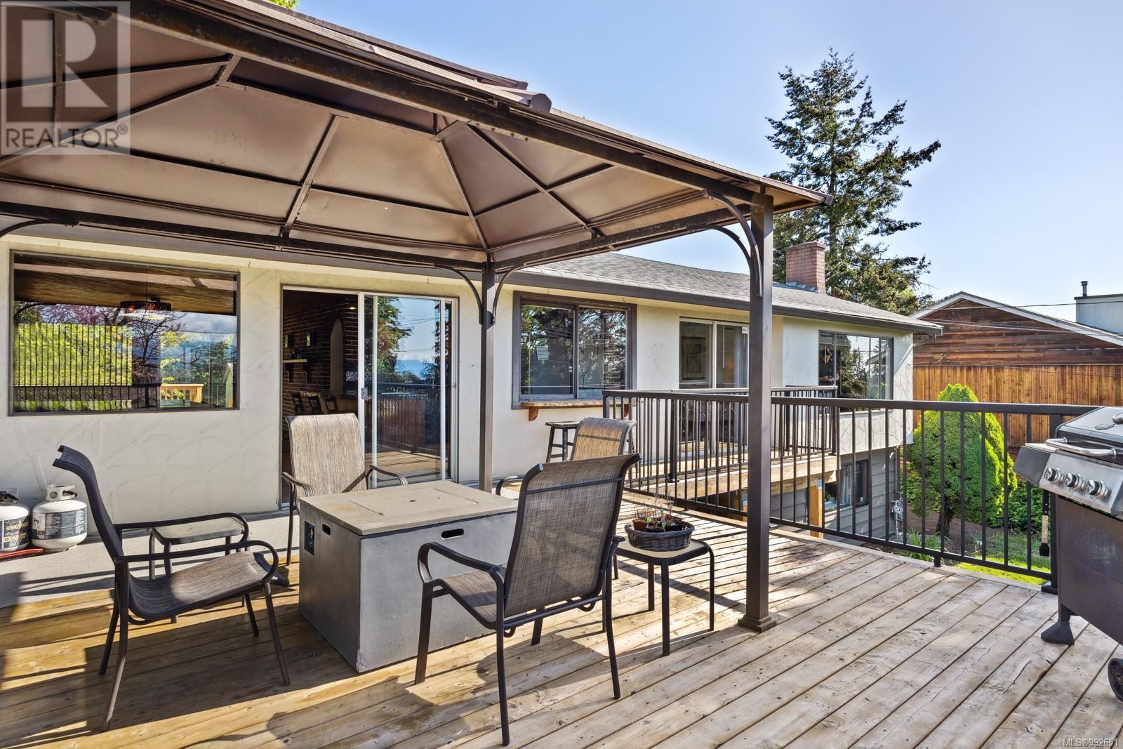 2178 Downey Ave, Comox