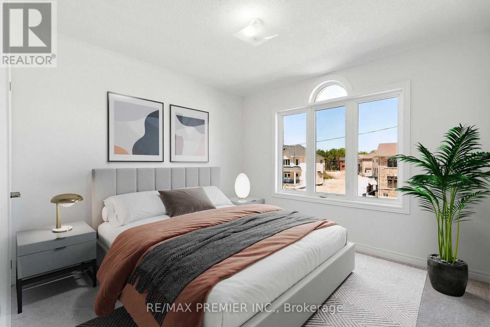 Photo 11 of 52 Baycroft Boulevard, Essa ON