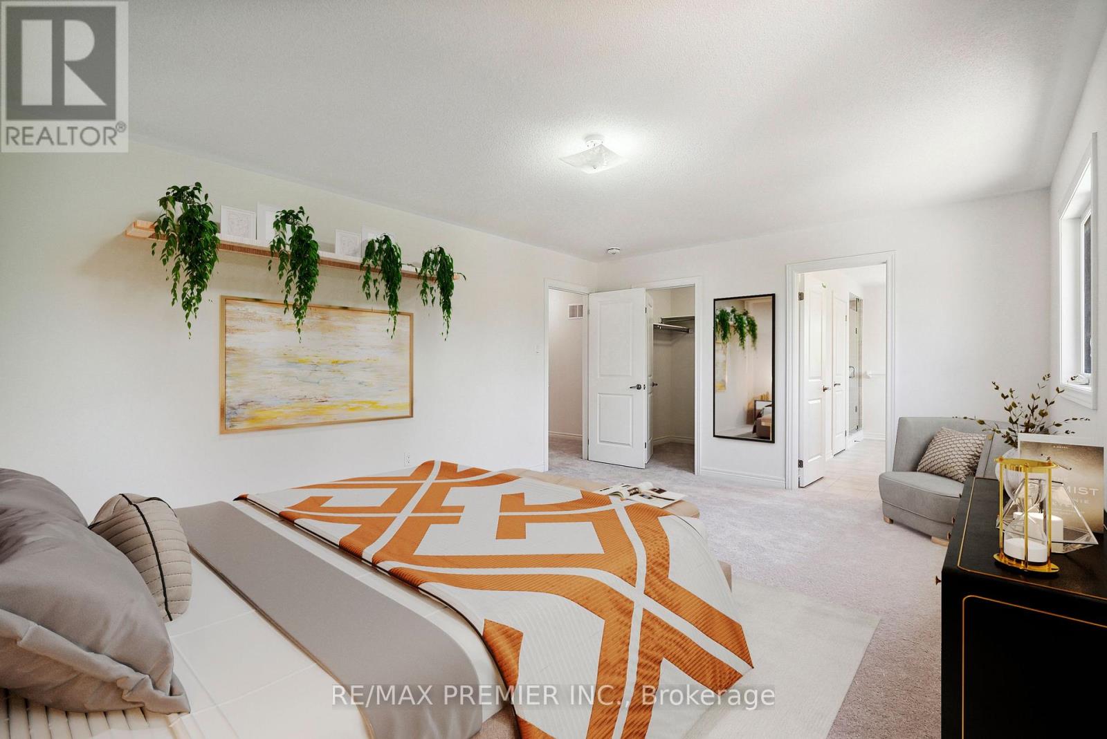 Photo 5 of 52 Baycroft Boulevard, Essa ON