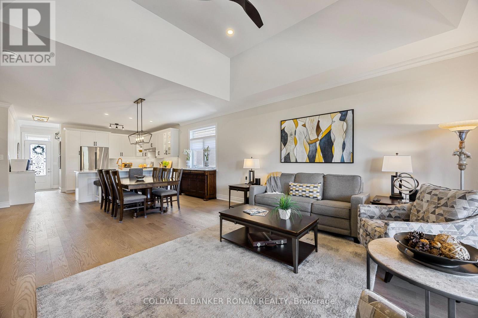 Photo 14 of 20 114 Summerhill Drive, New Tecumseth ON