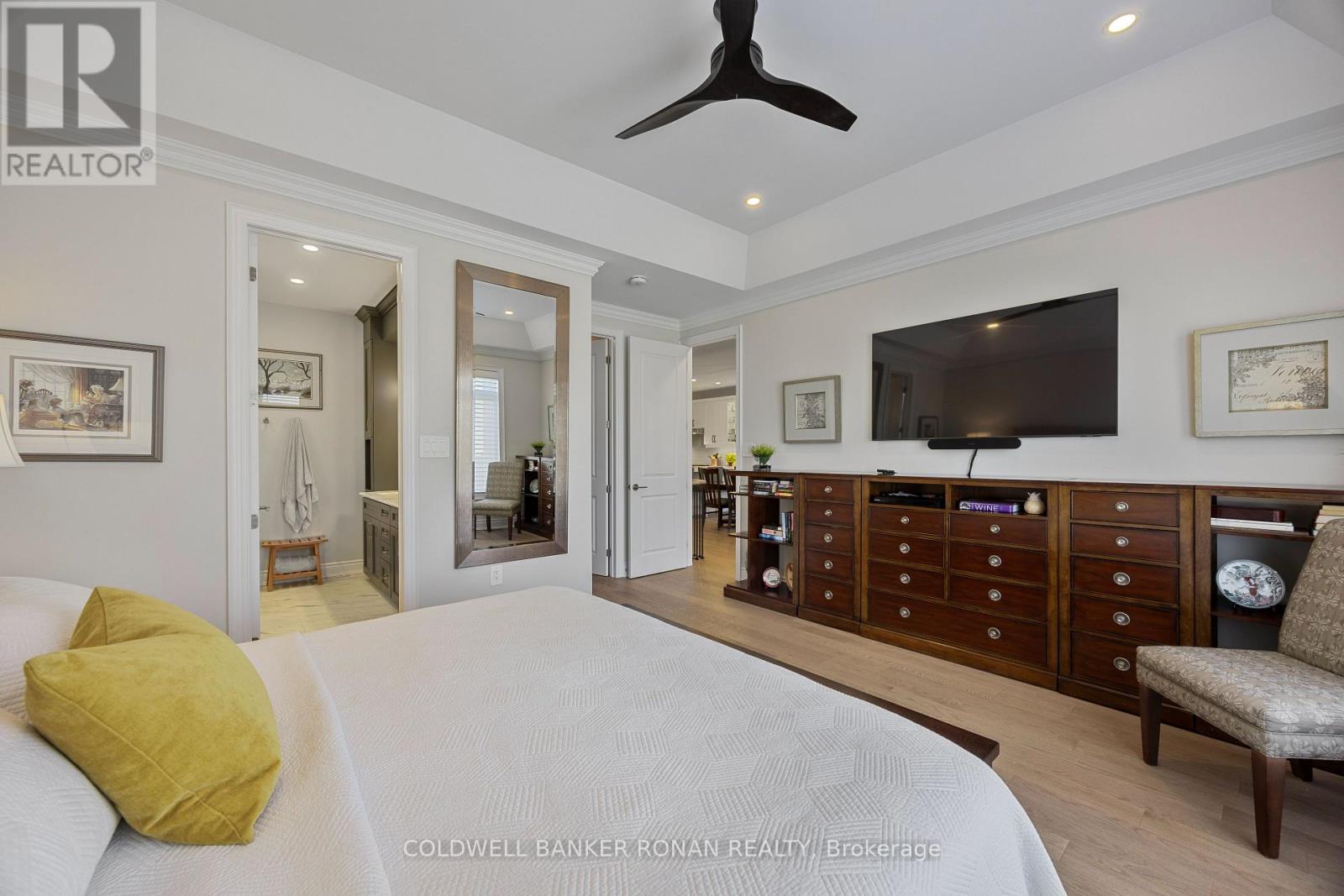 Photo 19 of 20 114 Summerhill Drive, New Tecumseth ON