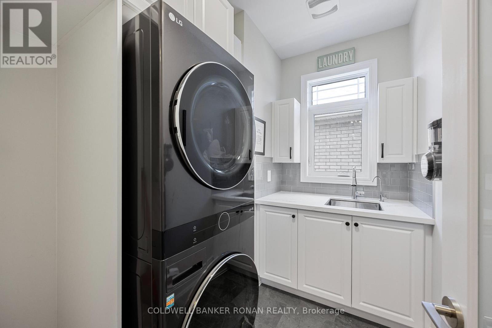 Photo 27 of 20 114 Summerhill Drive, New Tecumseth ON