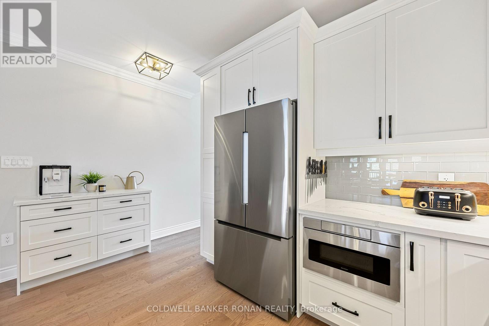 Photo 9 of 20 114 Summerhill Drive, New Tecumseth ON