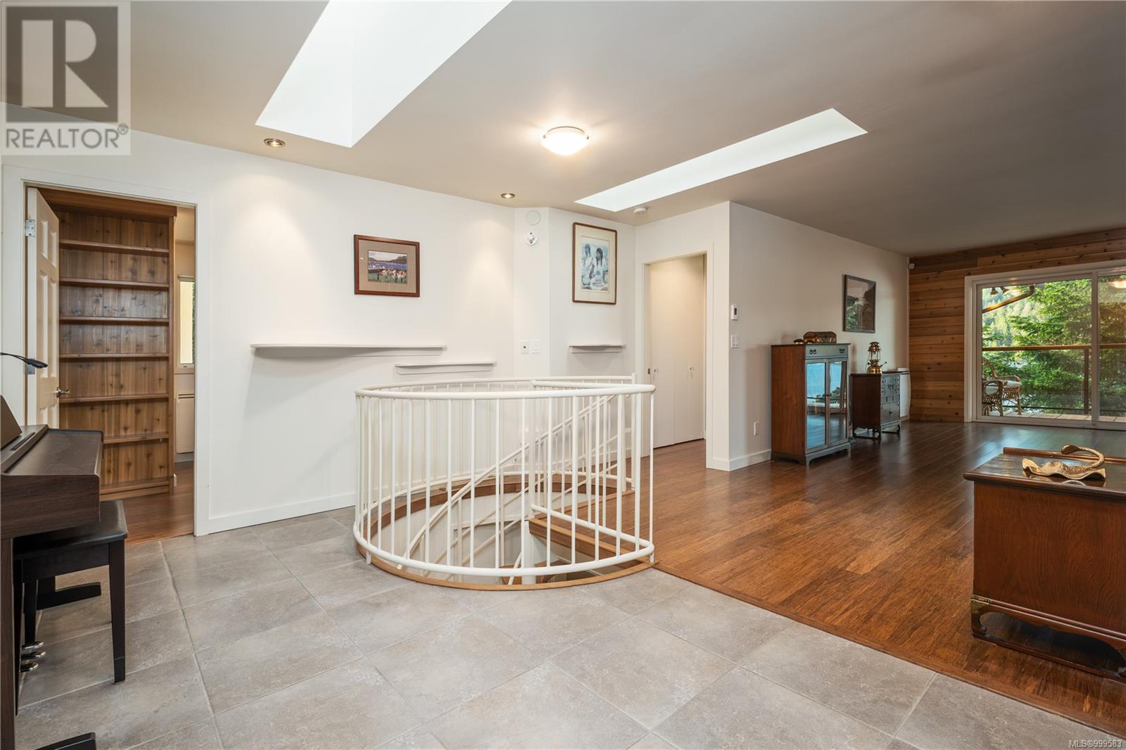 Photo 58 of 5026 Limberis Dr, Ladysmith BC