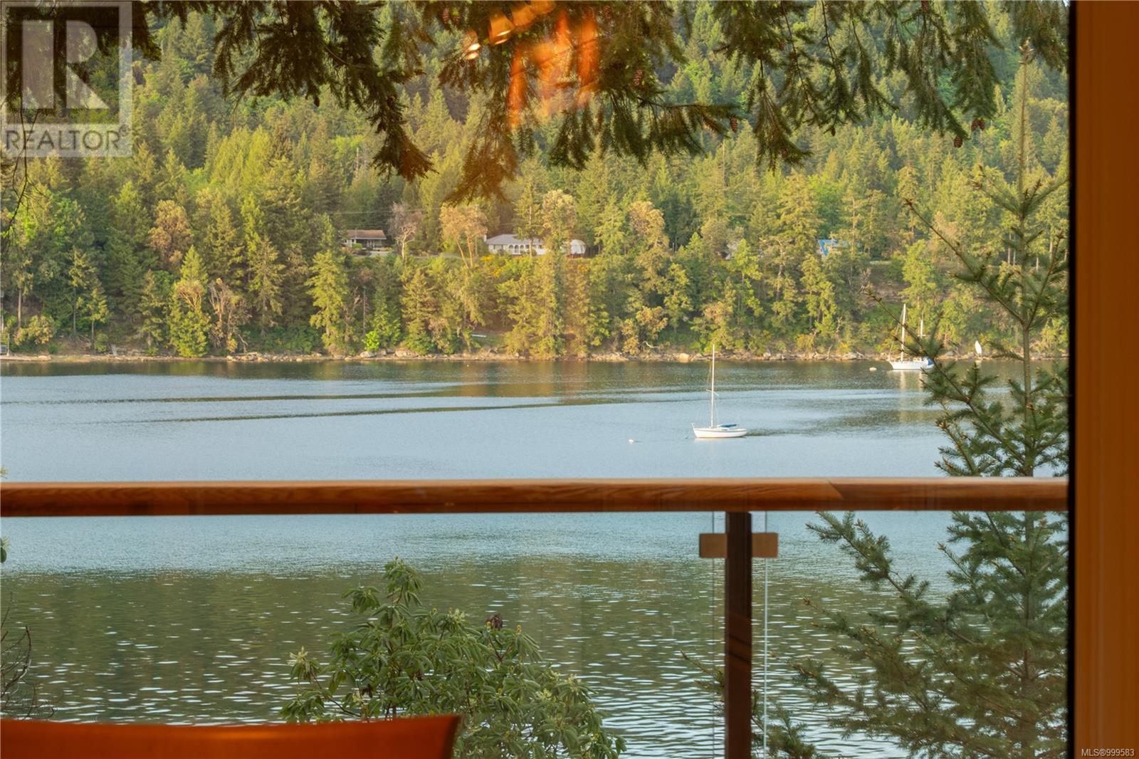 Photo 65 of 5026 Limberis Dr, Ladysmith BC