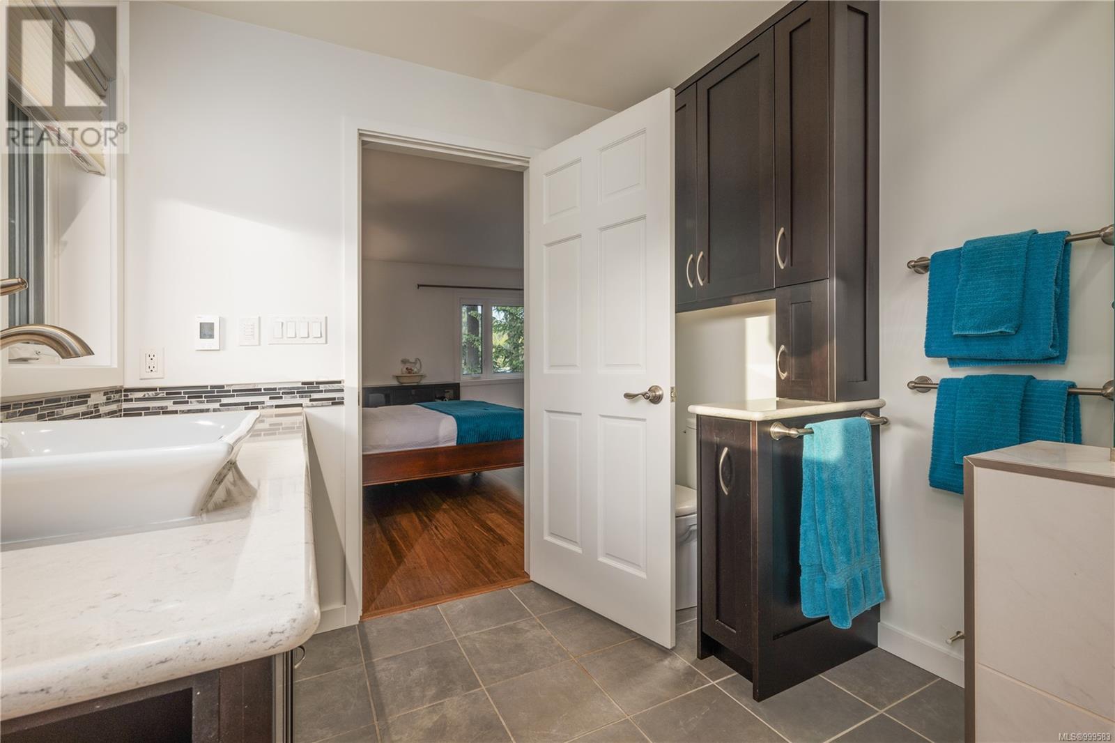Photo 29 of 5026 Limberis Dr, Ladysmith BC