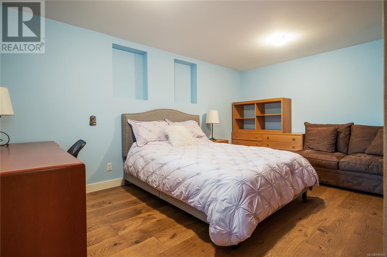 Photo 60 of 5026 Limberis Dr, Ladysmith BC