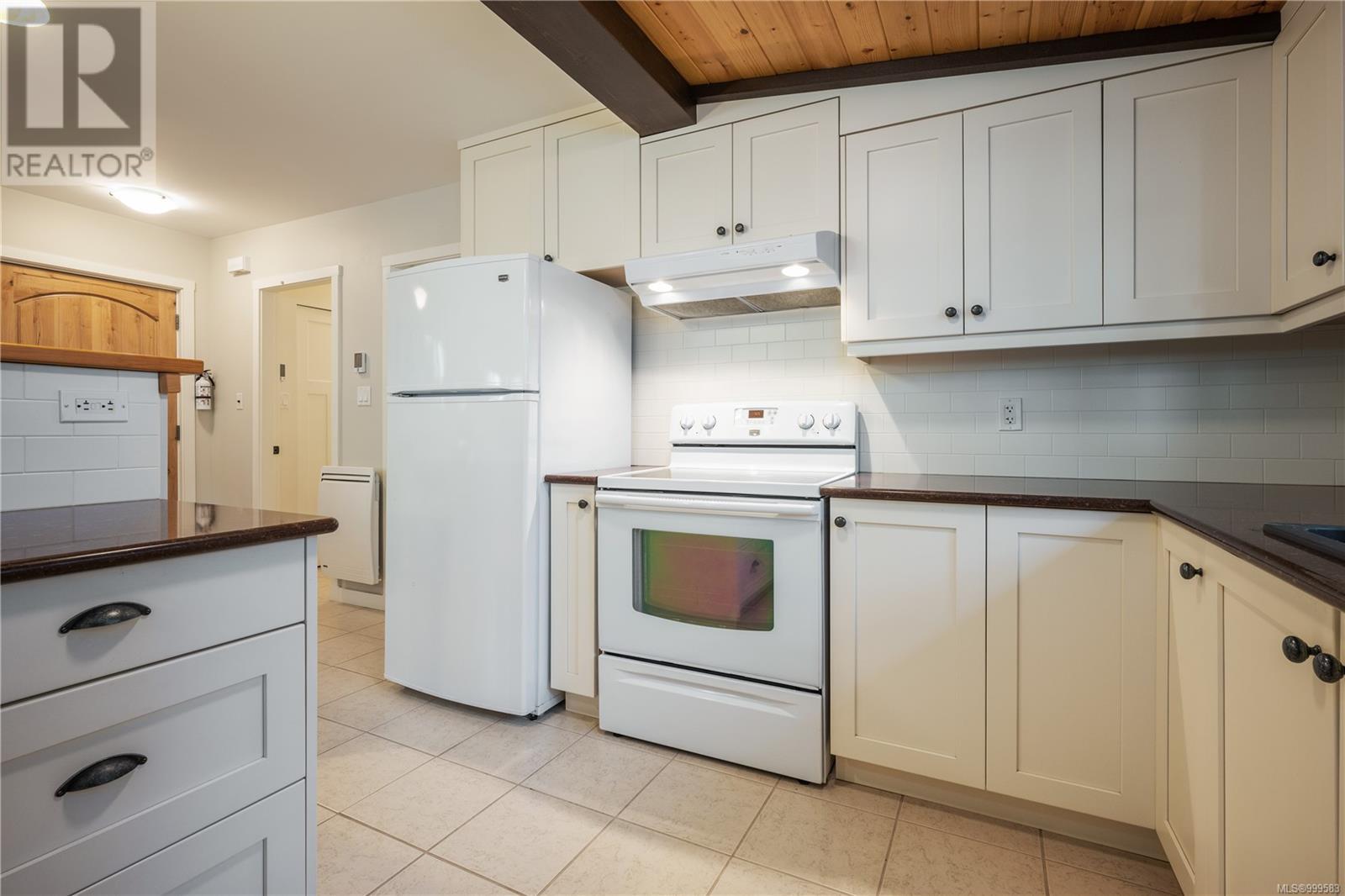 Photo 62 of 5026 Limberis Dr, Ladysmith BC