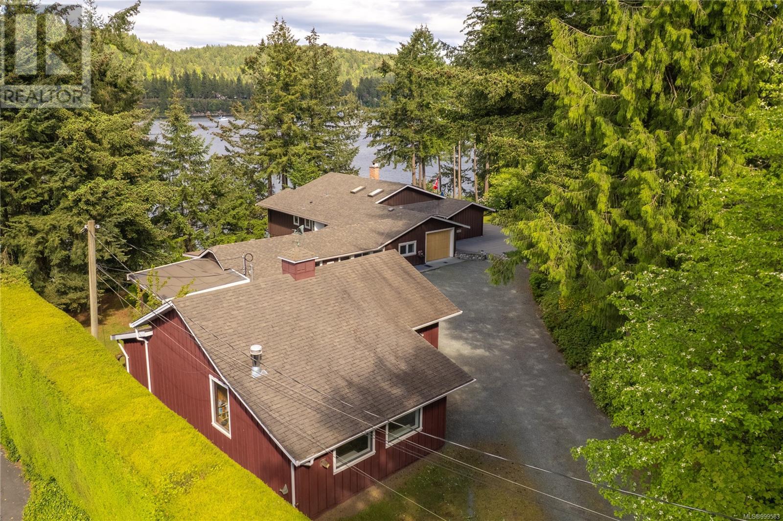Photo 42 of 5026 Limberis Dr, Ladysmith BC