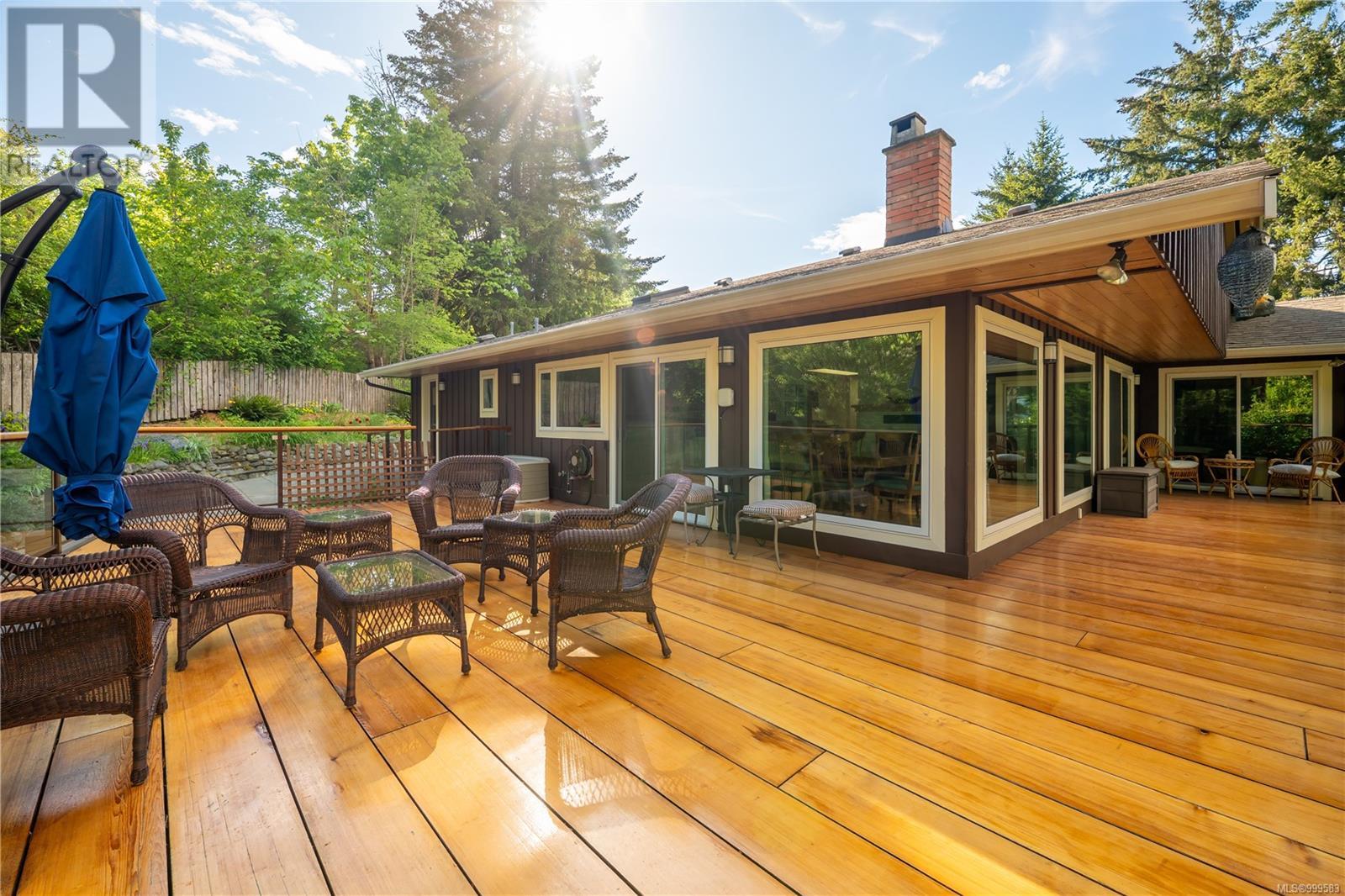 Photo 43 of 5026 Limberis Dr, Ladysmith BC