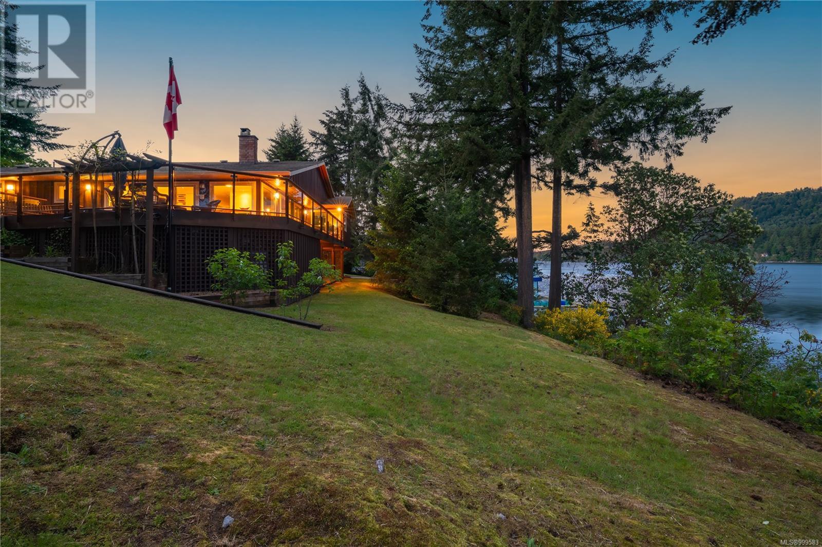 Photo 44 of 5026 Limberis Dr, Ladysmith BC