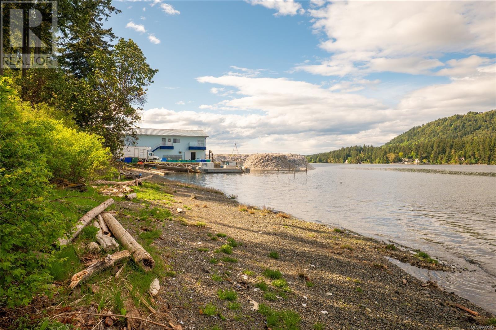 Photo 46 of 5026 Limberis Dr, Ladysmith BC