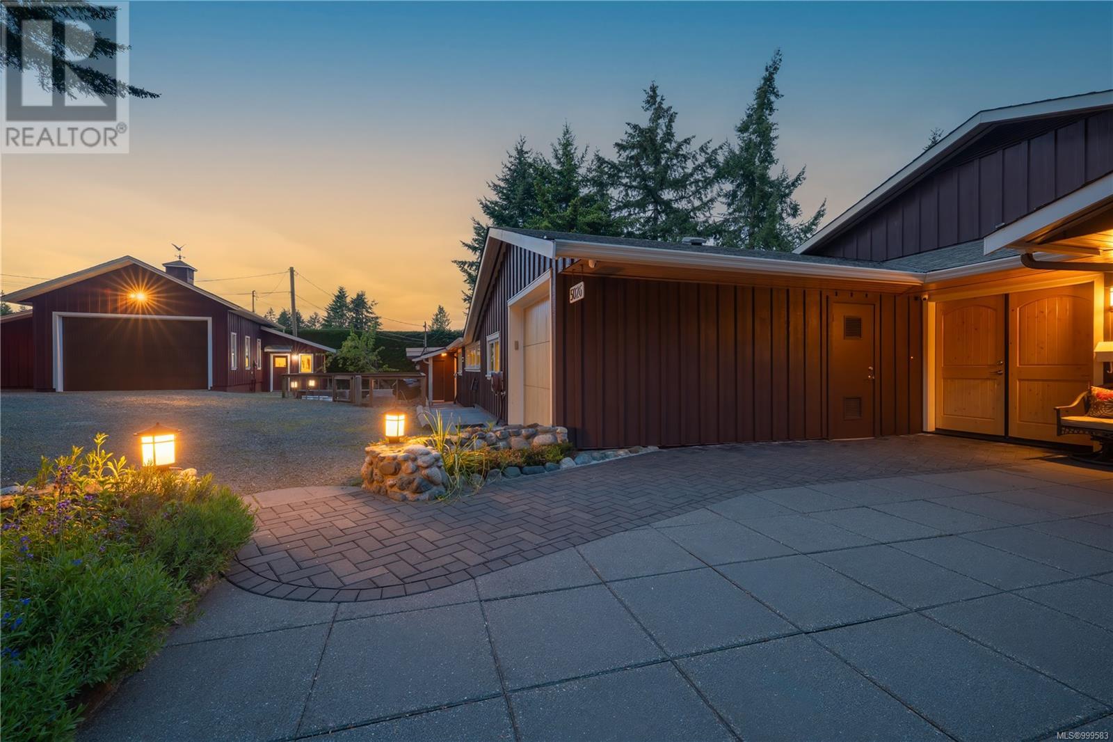 Photo 14 of 5026 Limberis Dr, Ladysmith BC